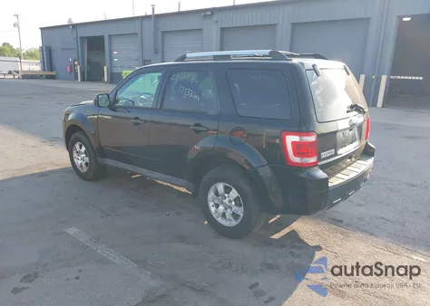 2012 Ford Escape Limited z USA, uszkodzony, nr VIN 1FMCU0E75CKB02437